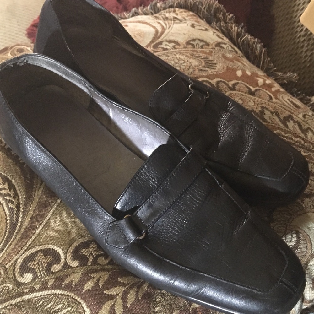 Black Leather Loafer w Buckle Sz 9M